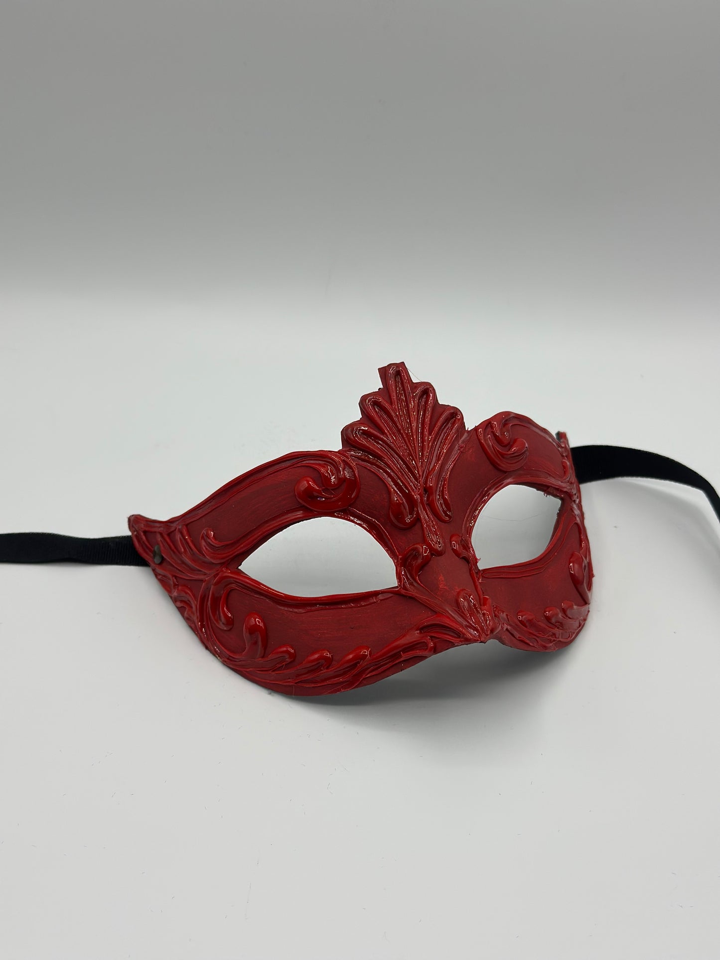 Rood glanzend Venetiaans Masker - Maskerade masker in rood