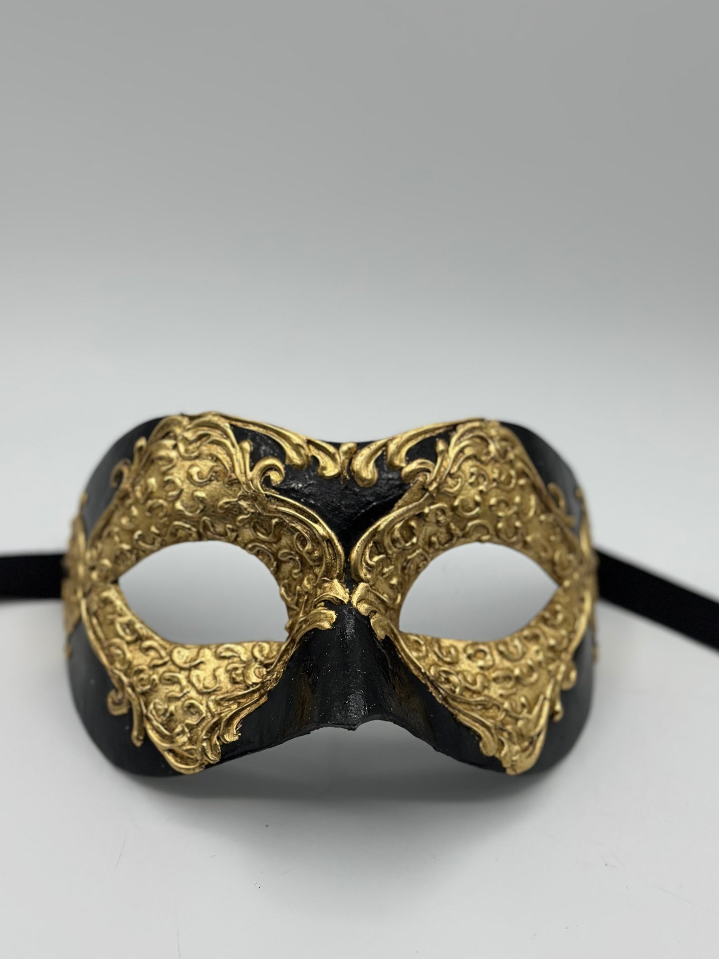 Zwart-gouden herenmasker