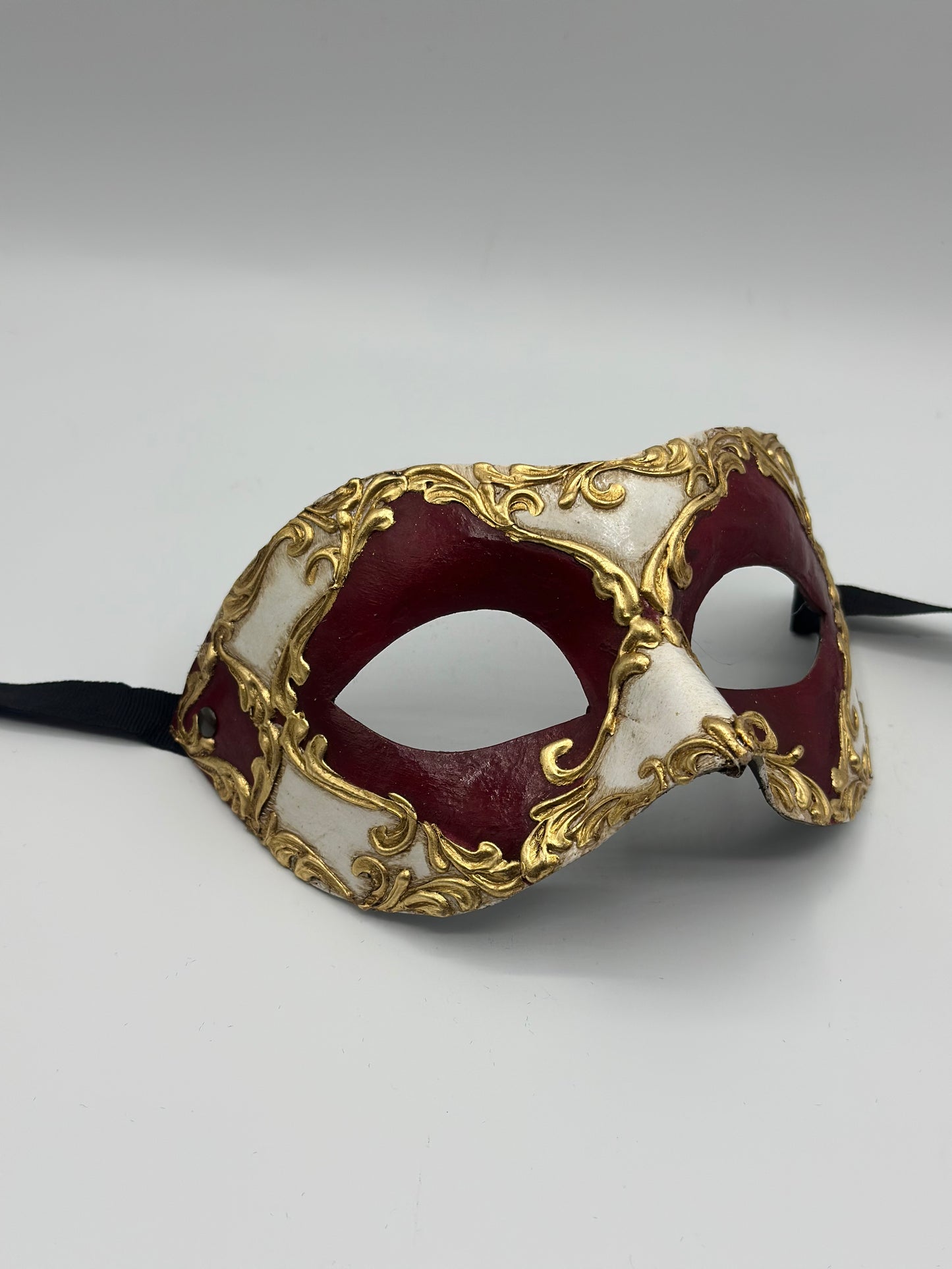 Venetian Mask Baroque Red Gold