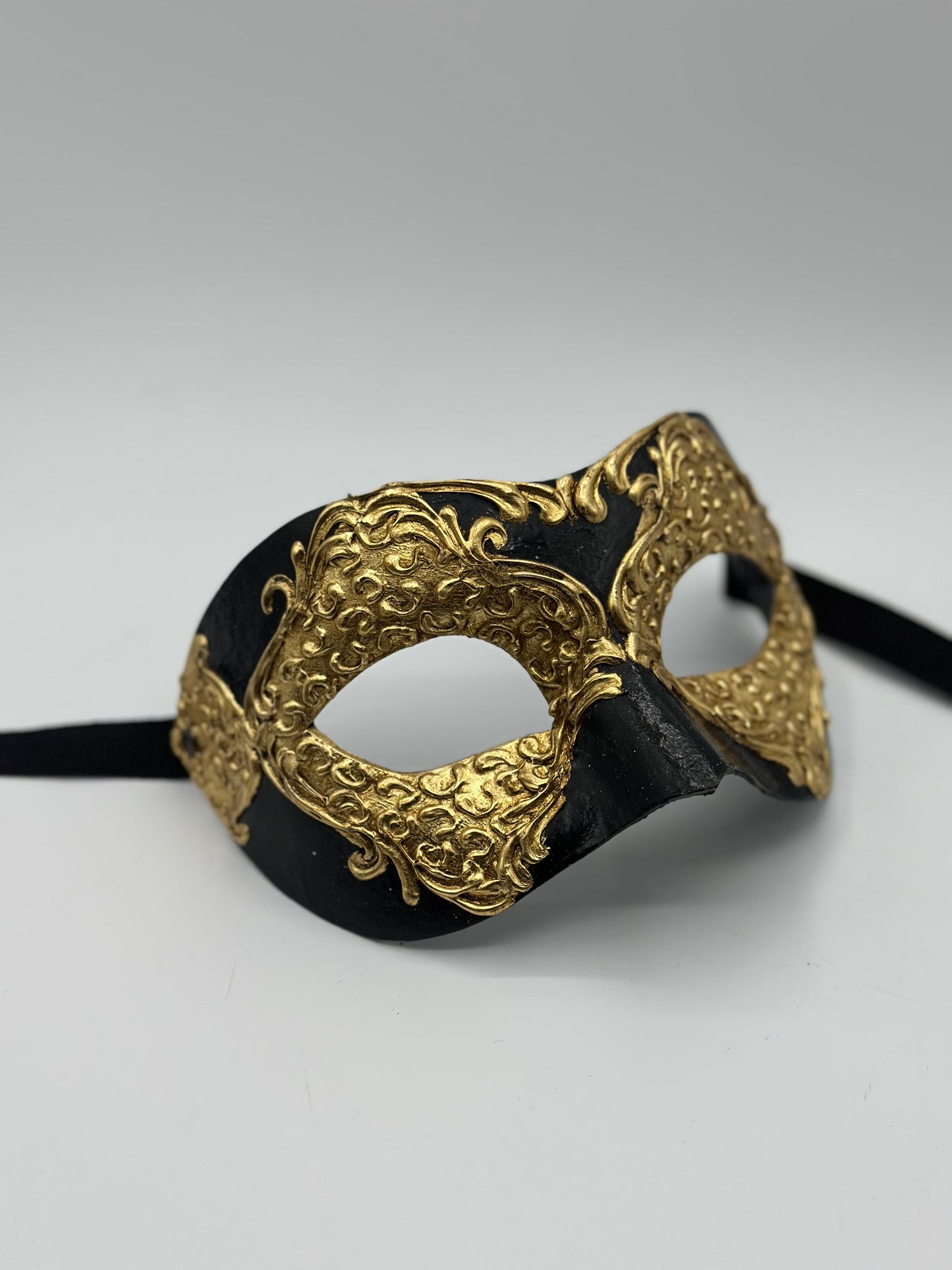 Máscara Veneciana para Pareja en Oro y Negro