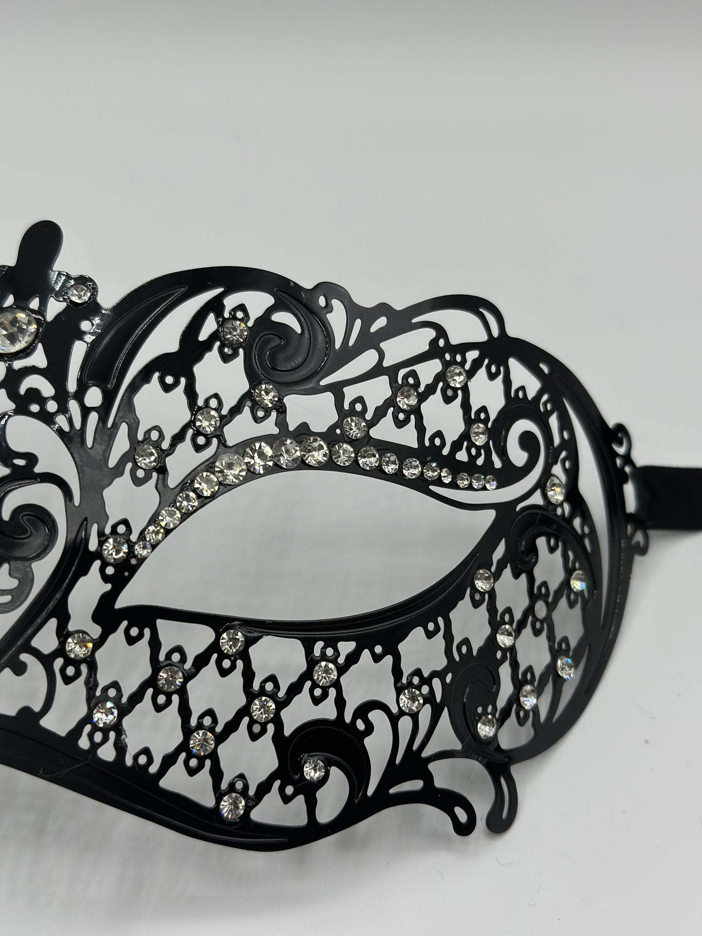 Máscara de mascarada para mujer "Seranade" - Máscara veneciana de metal negro con piedras strass