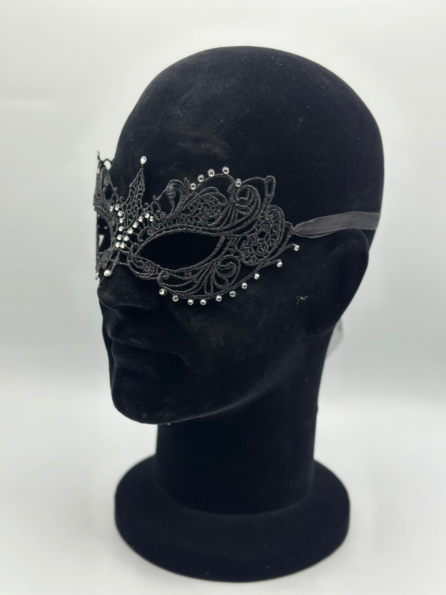 Máscara de encaje negro con piedras strass - Máscara veneciana Negra