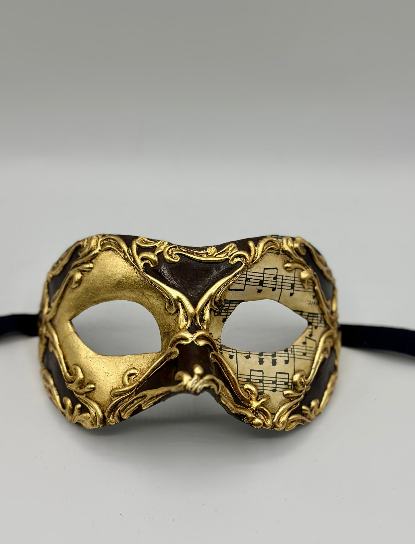 Masker met Bladmuziek en goud en bruin