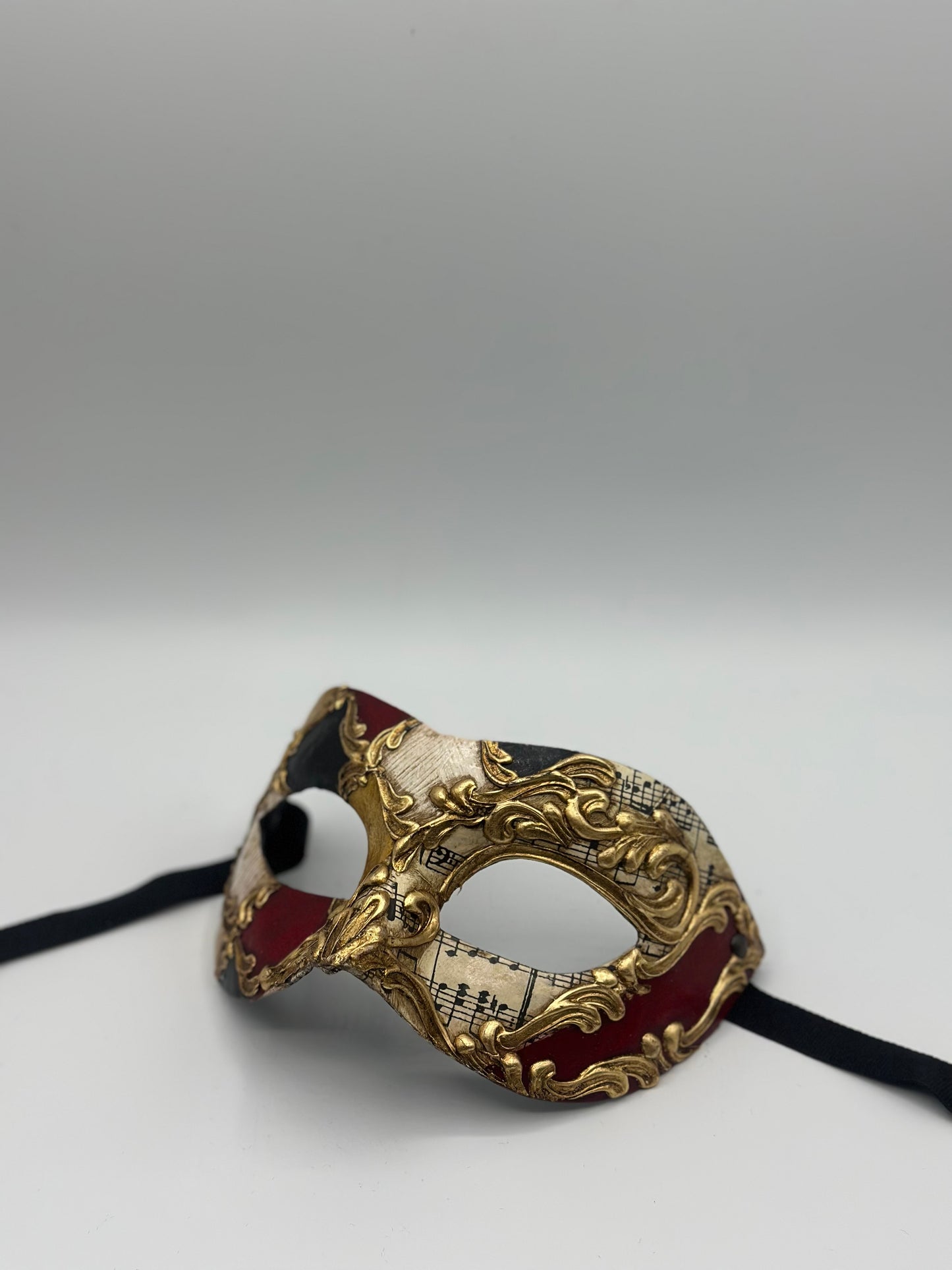 Máscara Veneciana con Notas de Música - Máscara de Mascarada Rojo Negro Oro - Máscara Barroca
