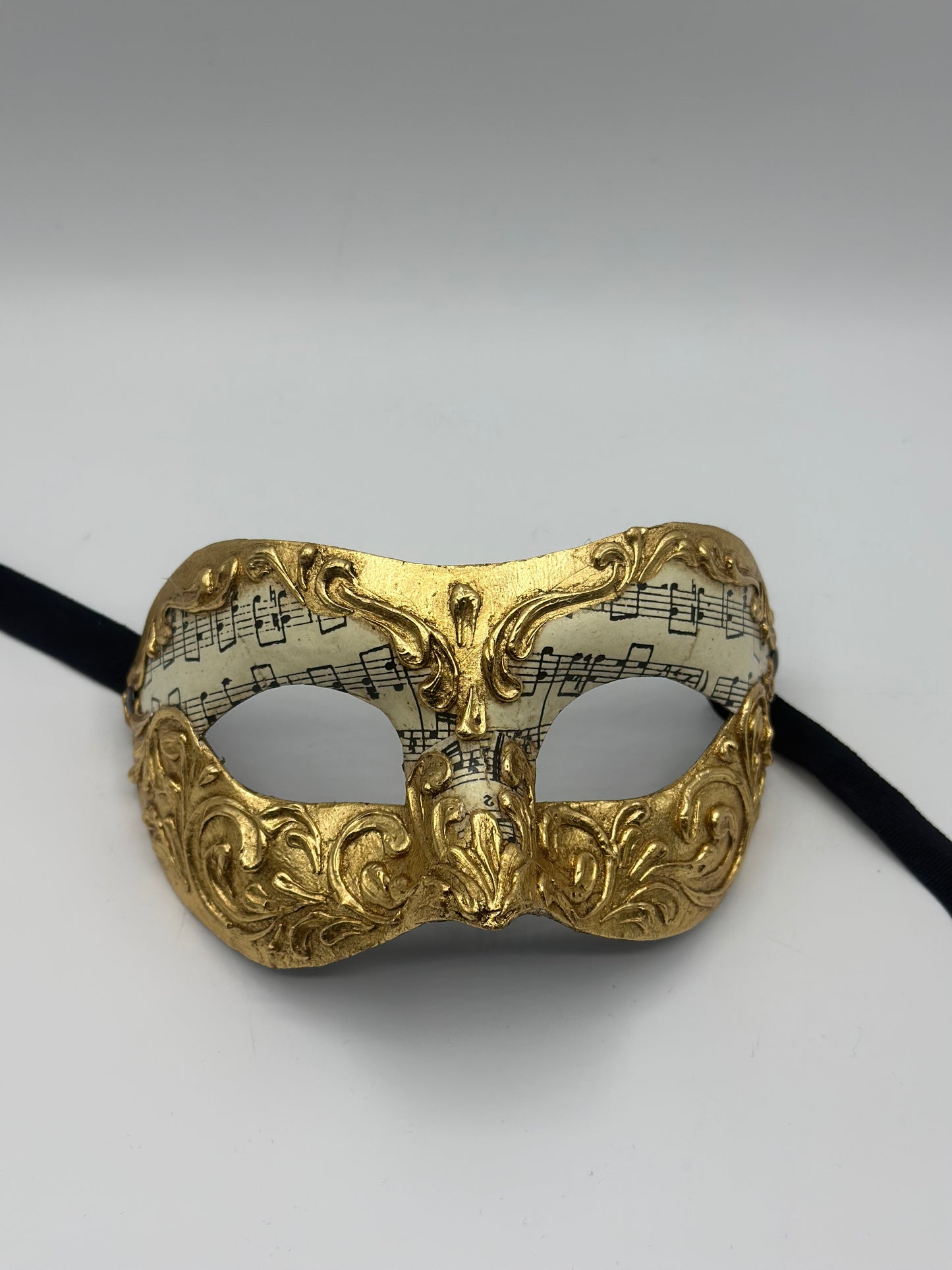 Venezianische Maskenmaske – Gold &amp; Musiknoten