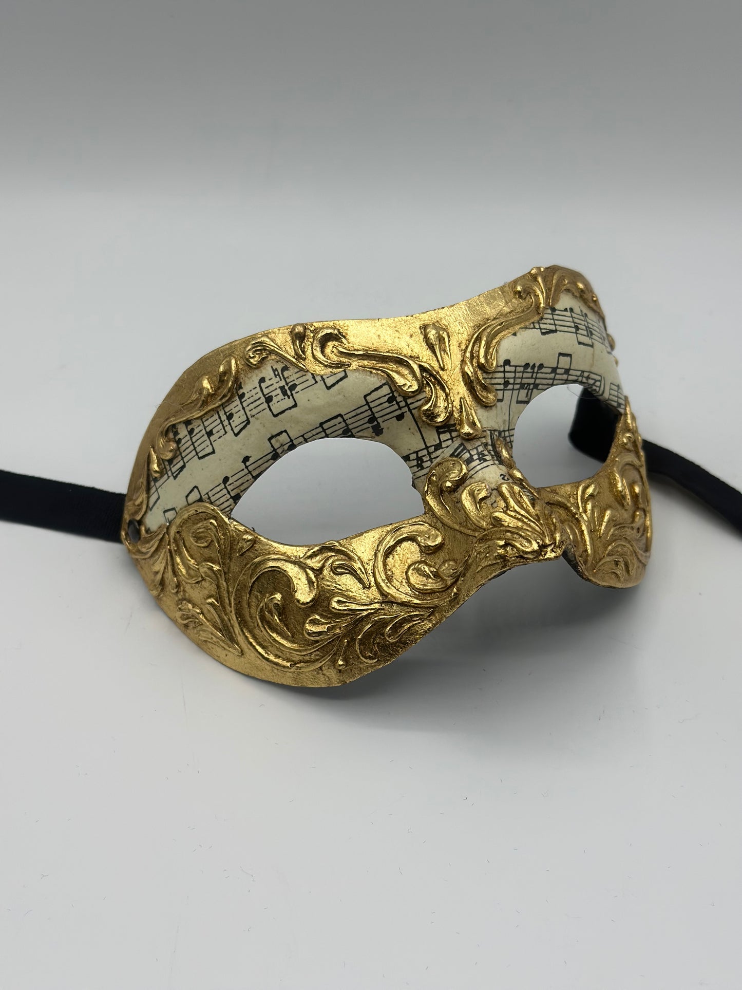 Venezianische Maskenmaske – Gold &amp; Musiknoten